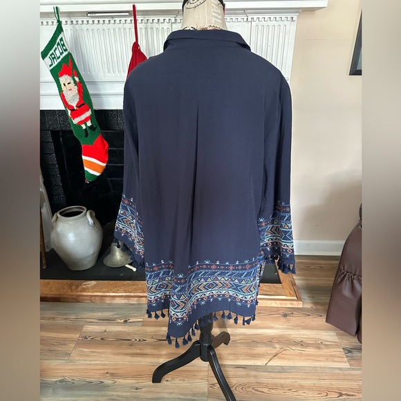 John Mark Embroidered Tassel Hem Button Front Blouse Navy 0X Plus Sz Boho Aztec - Picture 15 of 16